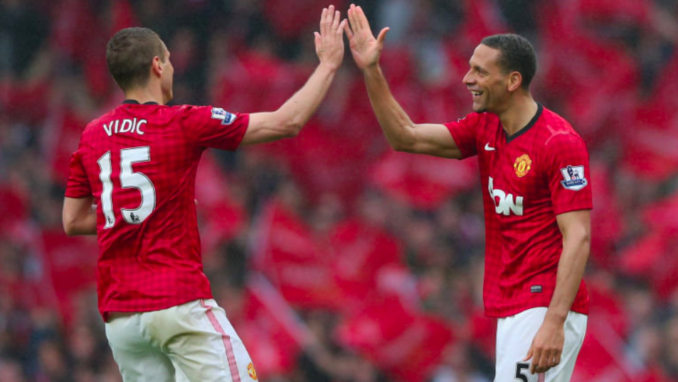 阿尔瓦雷斯 阿尔瓦雷斯